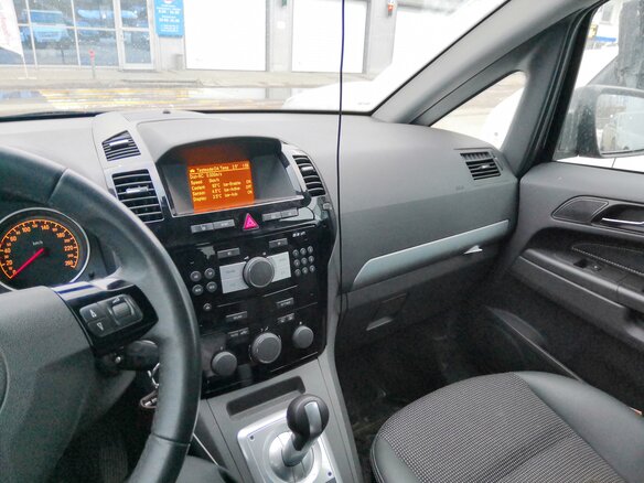 2011 Opel Zafira B Рестайлинг, чёрный - вид 15