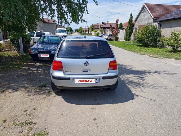 2002 Volkswagen Golf IV, серебристый, 360000 рублей - вид 1