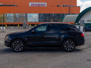 2019 Bentley Bentayga I, серый, 12000000 рублей, вид 2