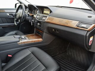 2010 Mercedes-Benz E-Класс 350 IV (W212, S212, C207), чёрный, 1700000 рублей, вид 5