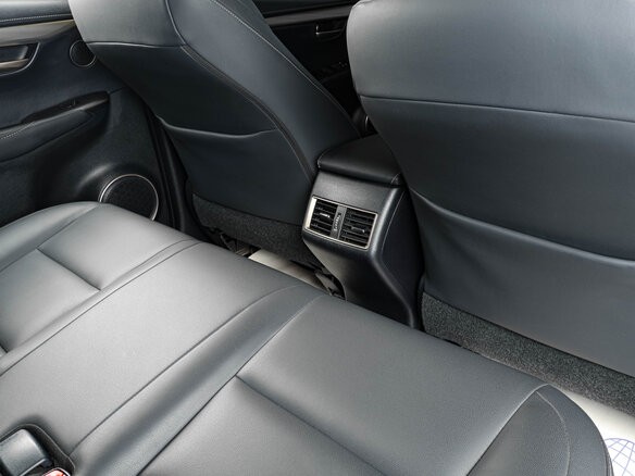 2017 Lexus NX 200 I Рестайлинг, белый - вид 8