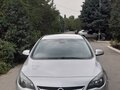 2012 Opel Astra J Рестайлинг, серебристый, 1000000 рублей