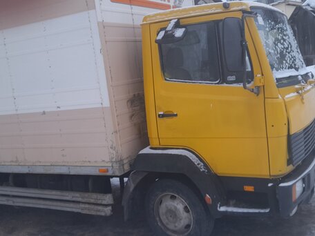 1992 Mercedes-Benz T2, жёлтый, 610000 рублей, вид 1
