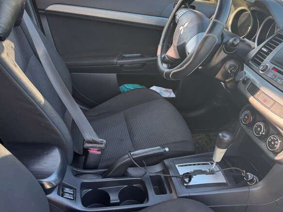2010 Mitsubishi Lancer X, серый, 640000 рублей - вид 6