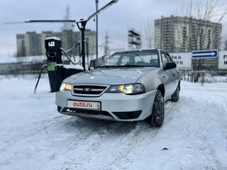 2010 Daewoo Nexia I Рестайлинг, серебристый, 89000 рублей, вид 1
