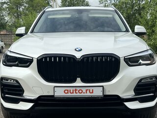 2021 BMW X5 25d IV (G05/G18), белый, 7100000 рублей, вид 3