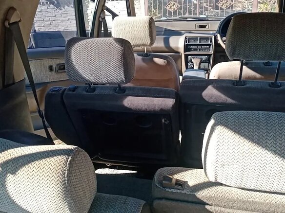 1994 Mitsubishi Chariot II, зелёный, 270000 рублей - вид 10