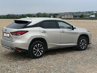 2020 Lexus RX 300 IV Рестайлинг, коричневый, 5700000 рублей, вид 3