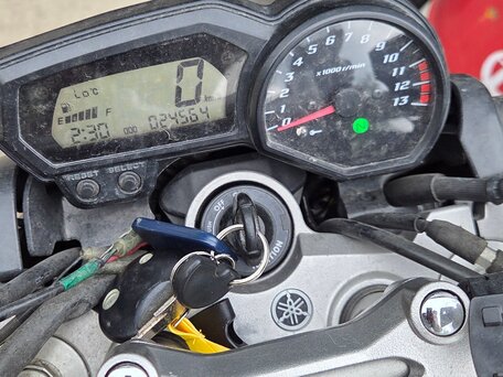 2011 Yamaha FZ1, чёрный, 510000 рублей, вид 5