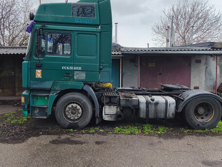 1998 MAN 19, зелёный, 550000 рублей, вид 5
