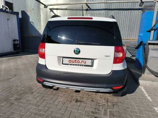 2013 Skoda Yeti I, белый, 900000 рублей, вид 2