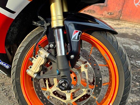 2013 Honda CBR 1000 RR/RA Fireblade, оранжевый, 950000 рублей - вид 31