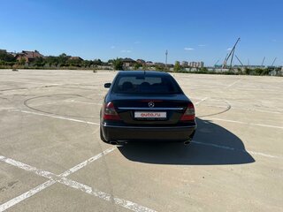 2008 Mercedes-Benz E-Класс 230 III (W211, S211) Рестайлинг, чёрный, 1100000 рублей, вид 4