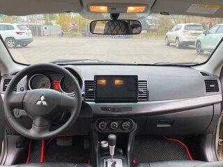 2008 Mitsubishi Lancer X, бежевый, 600000 рублей, вид 5