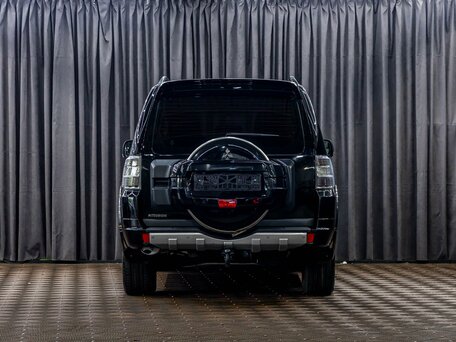 2014 Mitsubishi Pajero IV Рестайлинг 1, чёрный, 1765000 рублей, вид 5