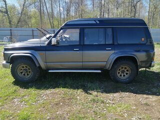 1990 Nissan Safari IV (Y60), чёрный, 900000 рублей, вид 2