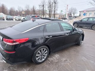 2018 Kia Optima IV Рестайлинг, чёрный, 2050000 рублей, вид 2