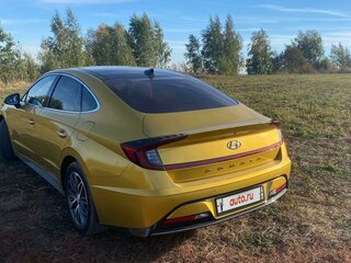 2019 Hyundai Sonata VIII (DN8), жёлтый, 2090000 рублей, вид 3