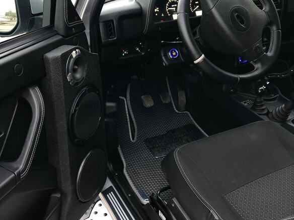 2018 Lada (ВАЗ) 2121 (4x4) Urban I Рестайлинг, серебристый, 760000 рублей - вид 14