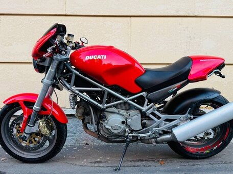 2006 Ducati Monster 1000, красный, 399999 рублей, вид 1