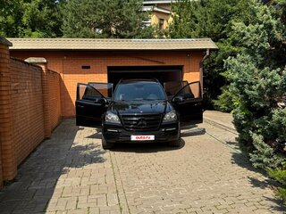 2012 Mercedes-Benz GL-Класс 350 I (X164) Рестайлинг, чёрный, 2600000 рублей, вид 3
