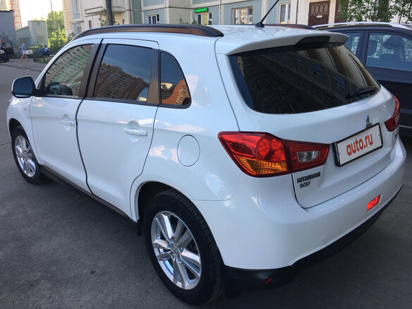 2013 Mitsubishi ASX I Рестайлинг, белый - вид 3