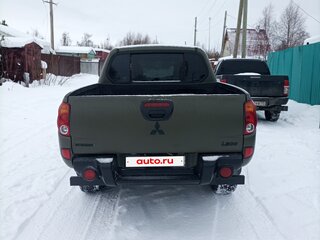 2012 Mitsubishi L200 IV, зелёный, 1600000 рублей, вид 3