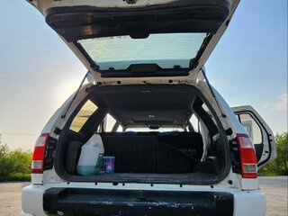 1998 Nissan Terrano Regulus, белый, 800000 рублей, вид 2