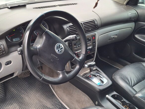2001 Volkswagen Passat B5 Рестайлинг, серебристый, 480000 рублей - вид 9