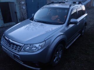 2012 Subaru Forester III Рестайлинг, серебристый, 1280000 рублей, вид 1