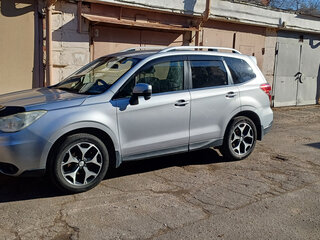 2017 Subaru Forester IV Рестайлинг 2, серебристый, 2250000 рублей, вид 4