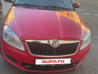 2013 Skoda Fabia II Рестайлинг, красный, 548000 рублей, вид 1