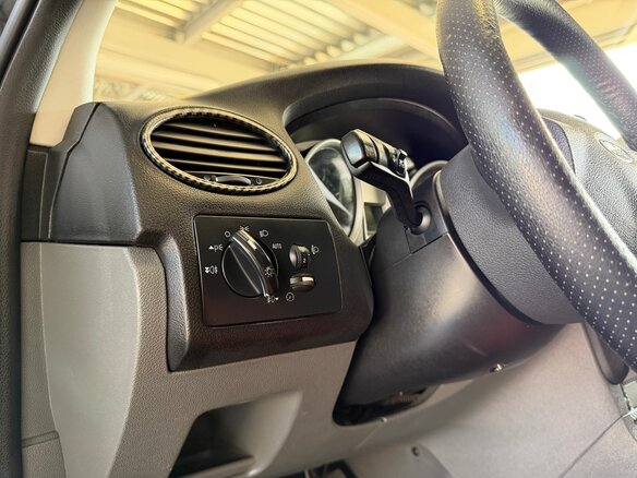 2010 Ford Focus II Рестайлинг, чёрный, 517000 рублей - вид 15