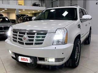 2011 Cadillac Escalade III, белый, 2500000 рублей, вид 2