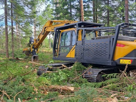 2023 LGCE E6210FLC, жёлтый, 15000000 рублей, вид 2