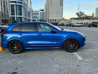 2016 Porsche Cayenne GTS II Рестайлинг (958), синий, 4600000 рублей, вид 2