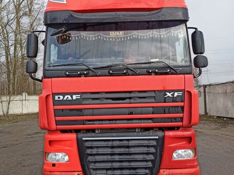 2008 DAF XF 105, красный, 2300000 рублей, вид 1