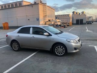 2007 Toyota Corolla X (E140, E150), серебристый, 650000 рублей, вид 2