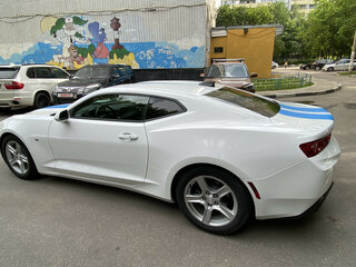 2017 Chevrolet Camaro VI, белый, 2600000 рублей, вид 5