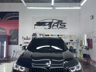 2021 BMW X5 40i IV (G05/G18), чёрный, 6500000 рублей, вид 3