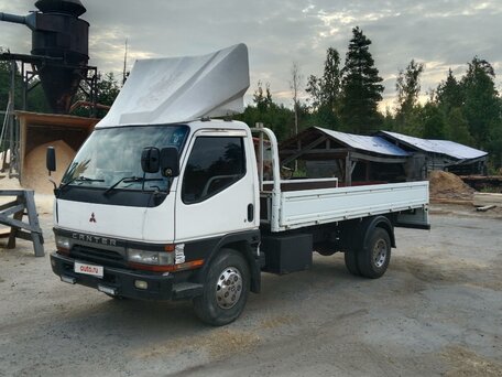 1995 Mitsubishi L-Series, белый, 1100000 рублей, вид 1