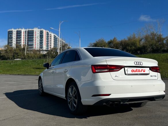 2018 Audi A3 III (8V) Рестайлинг, белый, 1650000 рублей - вид 9
