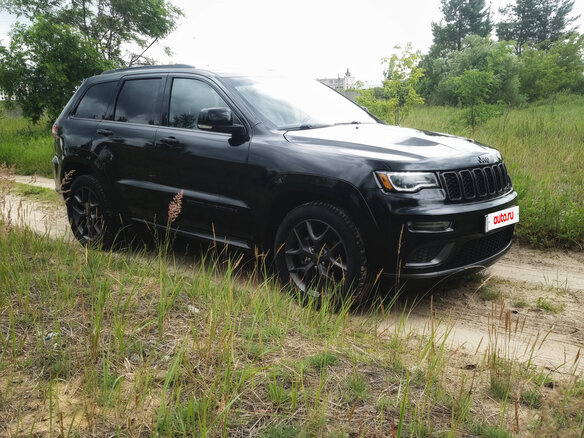 2020 Jeep Grand Cherokee IV (WK2) Рестайлинг, чёрный, 4800000 рублей - вид 12