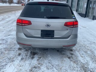 2015 Volkswagen Passat B8, серебристый, 1675000 рублей, вид 3
