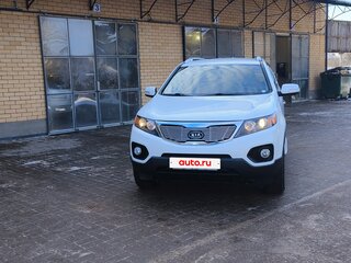 2011 Kia Sorento II, белый, 1350000 рублей, вид 1