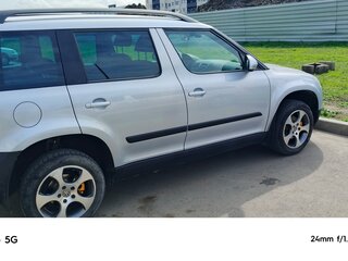 2011 Skoda Yeti I, серебристый, 750000 рублей, вид 3