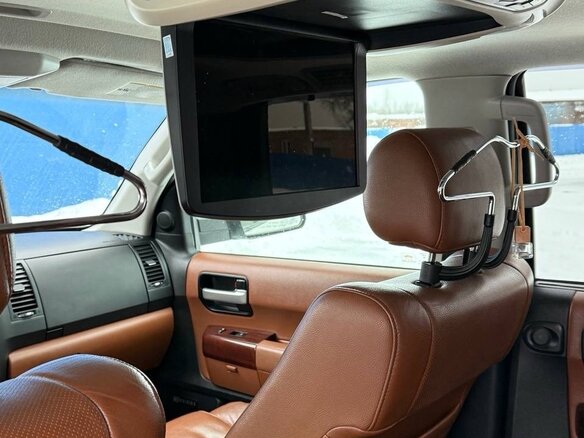 2012 Toyota Sequoia II, белый, 3900000 рублей - вид 25