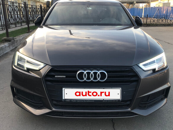 2017 Audi A4 V (B9), коричневый, 2190000 рублей