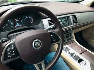 2012 Jaguar XF I Рестайлинг, белый, 902000 рублей, вид 5