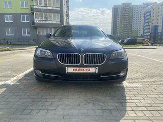 2010 BMW 5 серии 535i xDrive VI (F10/F11/F07), серый, 1500000 рублей, вид 3